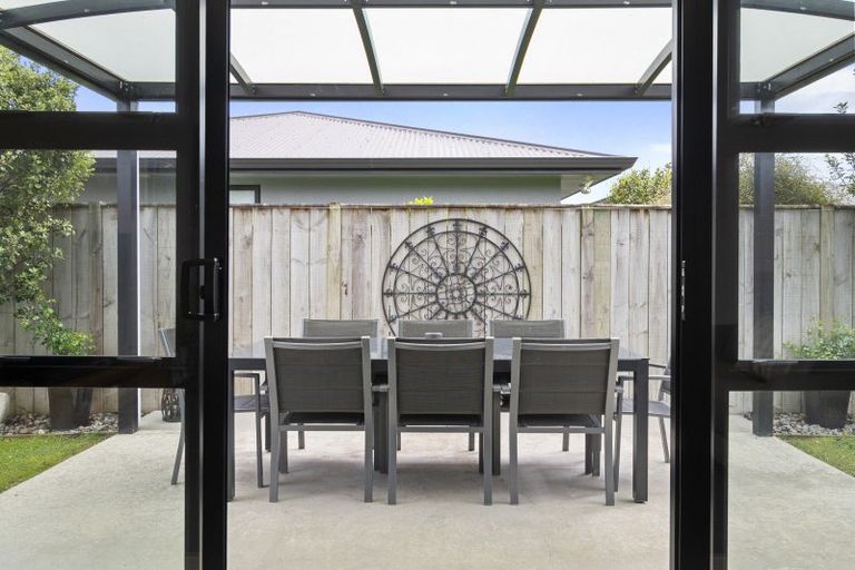 Photo of property in 67a Albert Street, Palmerston North, 4414