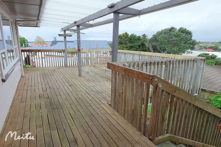 Photo of property in 7/10 Ridge Road, Howick, Auckland, 2014