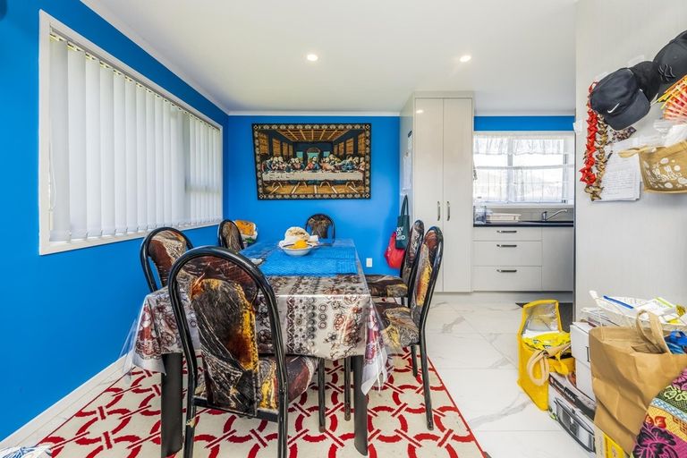 Photo of property in 27 Arbor Close, Manurewa, Auckland, 2102