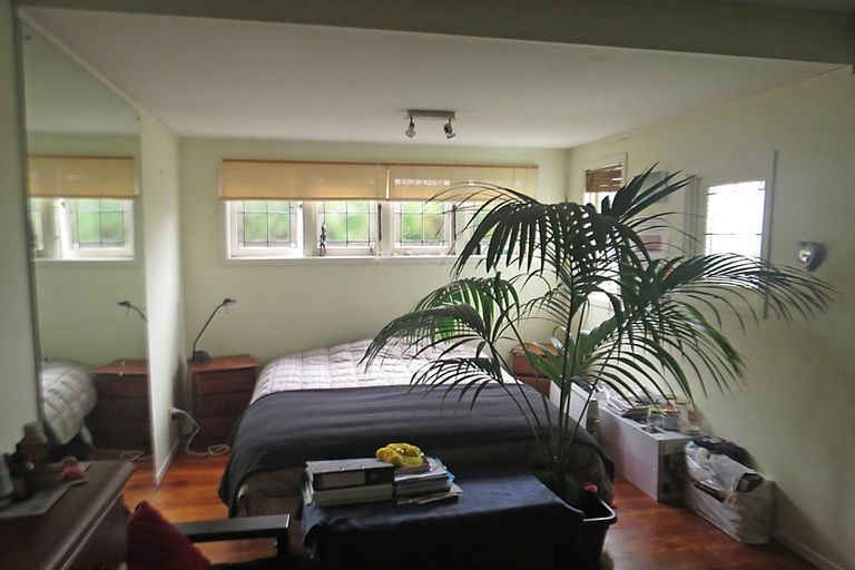 Photo of property in 11 Sefton Avenue, Grey Lynn, Auckland, 1021