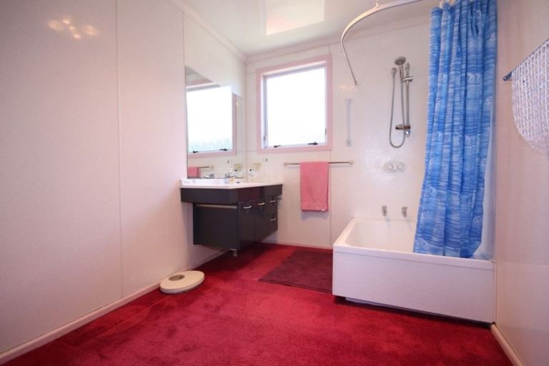 Photo of property in 245 Barrow Street, Bluff, 9814