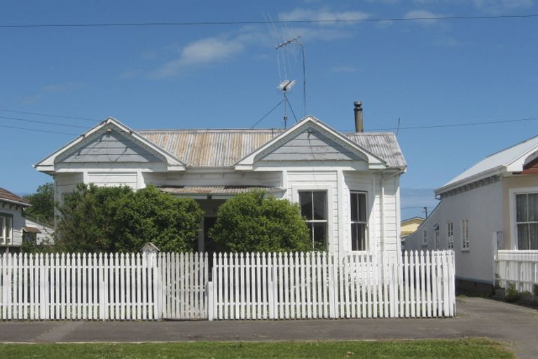 Photo of property in 73 Niblett Street, Whanganui, 4500