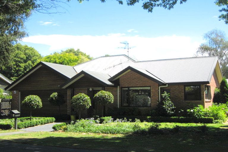 Photo of property in 12a Massey Crescent, St Albans, Christchurch, 8014