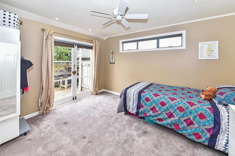 Photo of property in 37a Carruth Road, Papatoetoe, Auckland, 2025