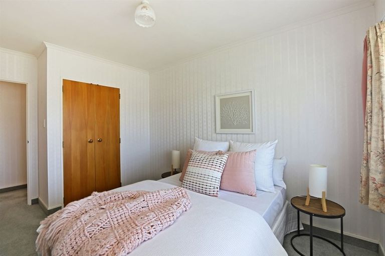 Photo of property in 1b Chambers Street, Havelock North, 4130