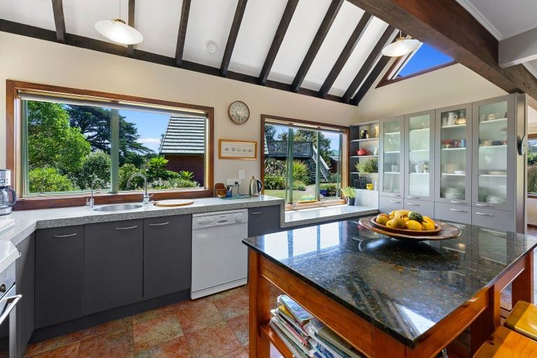 Photo of property in 2 Kitchener Street, Te Horo Beach, Otaki, 5581