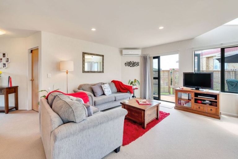 Photo of property in 28/169 Sturges Road, Henderson, Auckland, 0612
