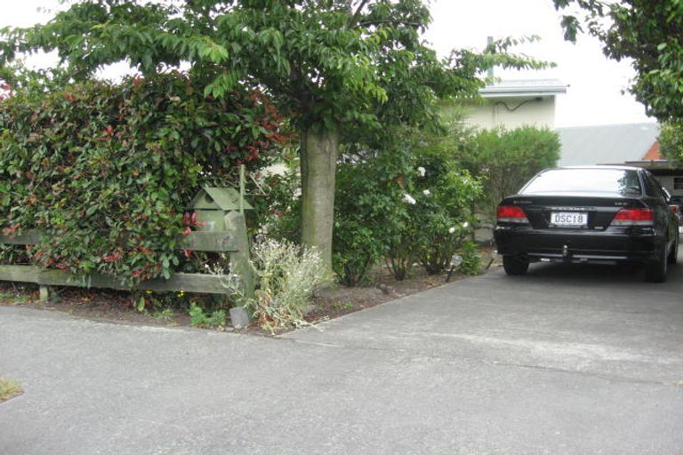 Photo of property in 17 Suva Street, Upper Riccarton, Christchurch, 8041