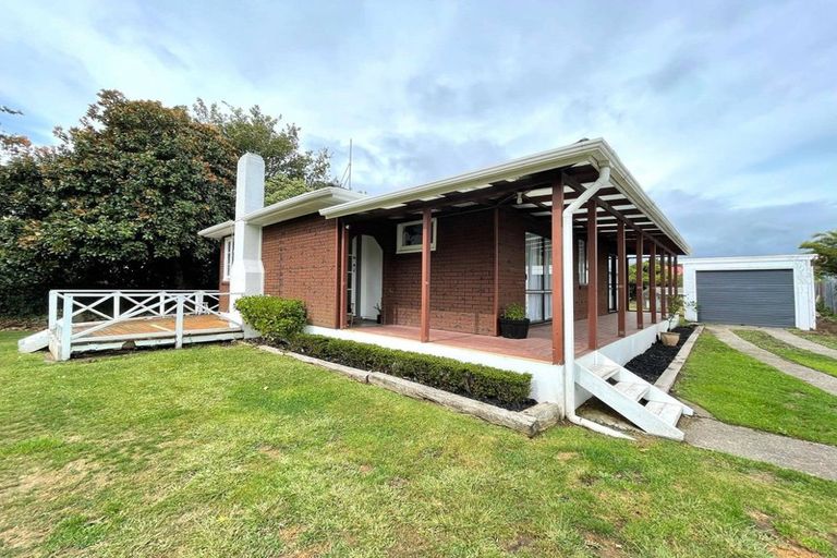 Photo of property in 19 Glendevon Place, Tokoroa, 3420