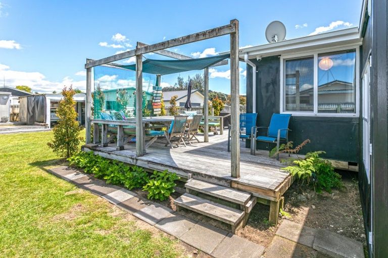 Photo of property in 211 Tui Road, Whangamata, 3620