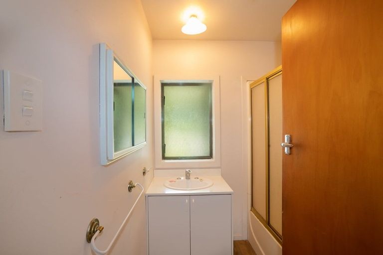 Photo of property in 30 Somerset Street, Kingston, Athol, 9793