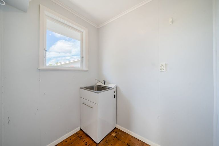 Photo of property in 16 Ruru Crescent, Heretaunga, Upper Hutt, 5018