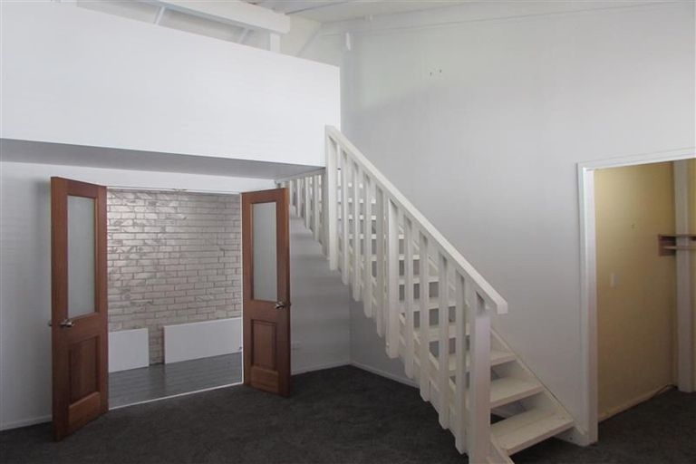 Photo of property in 46 Grenada Avenue, Forrest Hill, Auckland, 0620