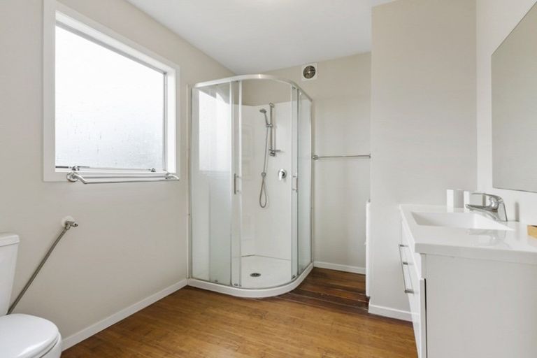 Photo of property in 114 Otahu Road, Whangamata, 3620