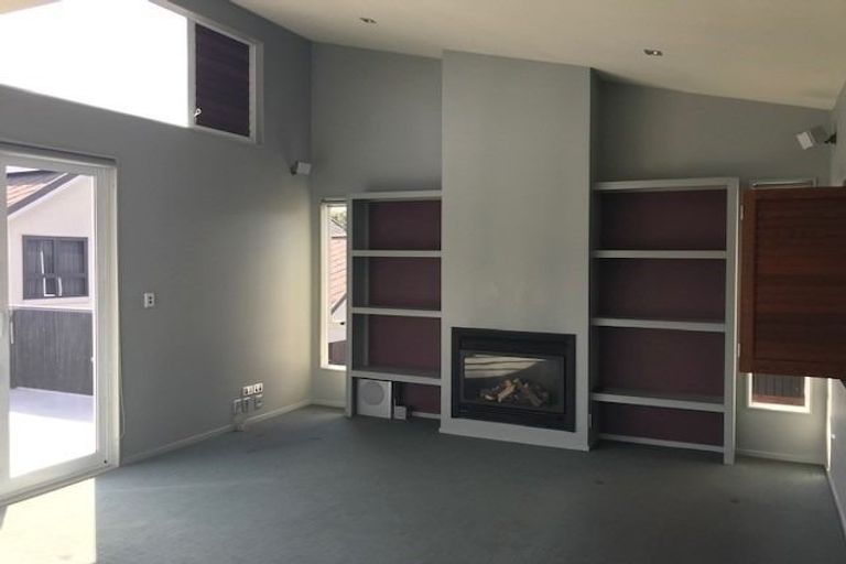 Photo of property in 23a Beach Road, Otumoetai, Tauranga, 3110