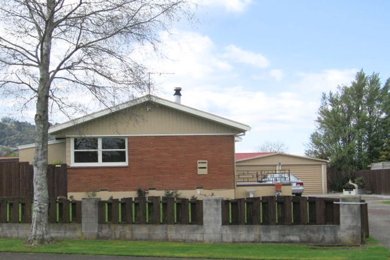 Photo of property in 9 Beryl Place, Pukehangi, Rotorua, 3015