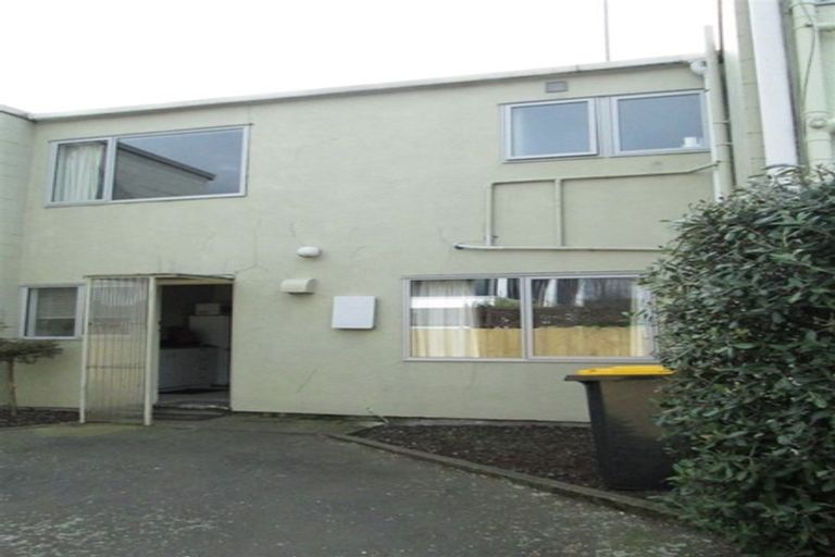 Photo of property in 6/7 Newnham Terrace, Upper Riccarton, Christchurch, 8041