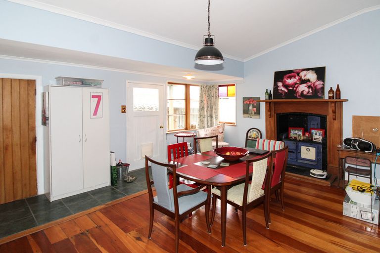 Photo of property in 62 Kent Street, Carterton, 5713