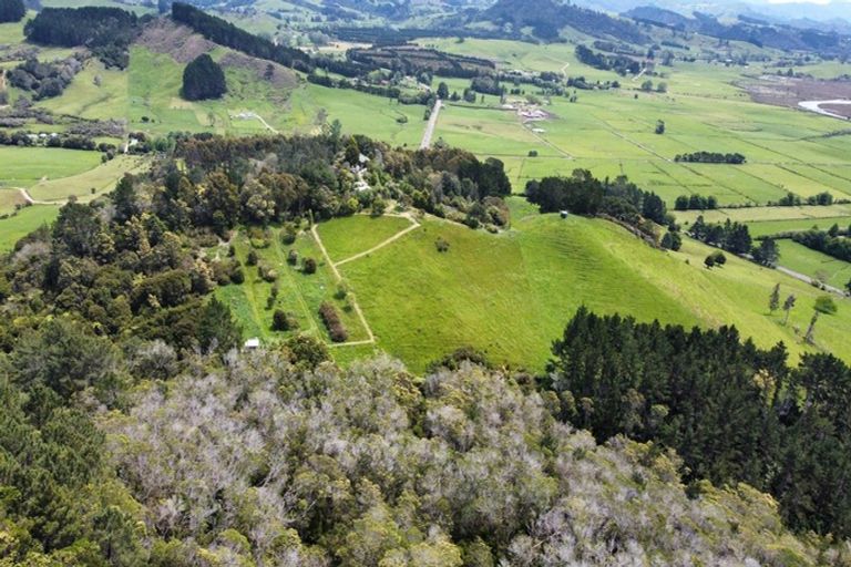 Photo of property in 1579 Tairua Whitianga Road, Whenuakite, Whitianga, 3591