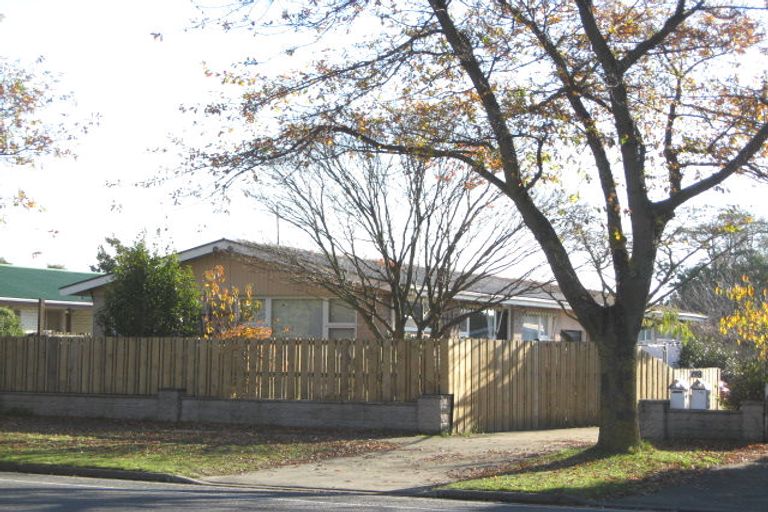 Photo of property in 1/198 Halswell Road, Hillmorton, Christchurch, 8025