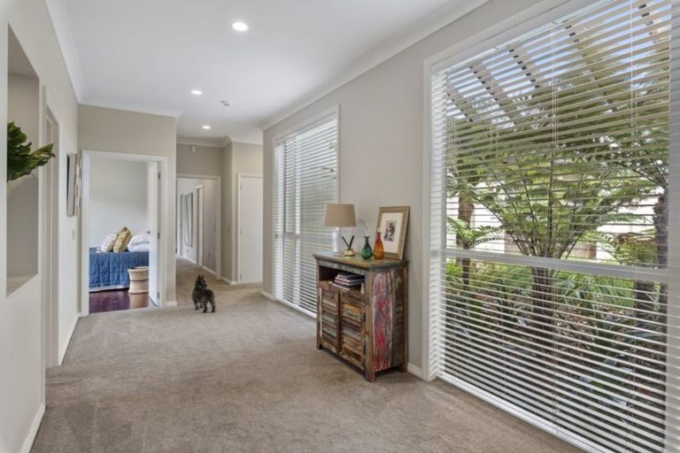 Photo of property in 202 Oraha Road, Kumeu, 0892