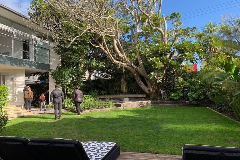 Photo of property in 107 Hinemoa Street, Birkenhead, Auckland, 0626