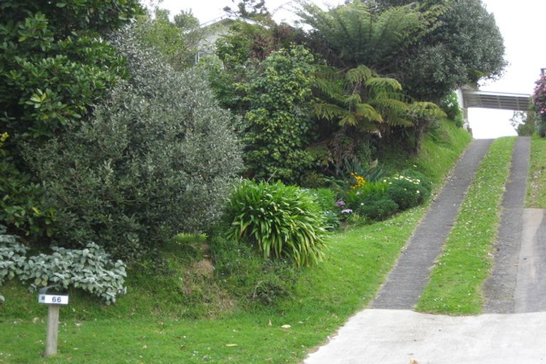 Photo of property in 66 Awanui Street, Merrilands, New Plymouth, 4312