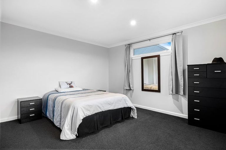 Photo of property in 15 Ivory Street, Rangiora, 7400