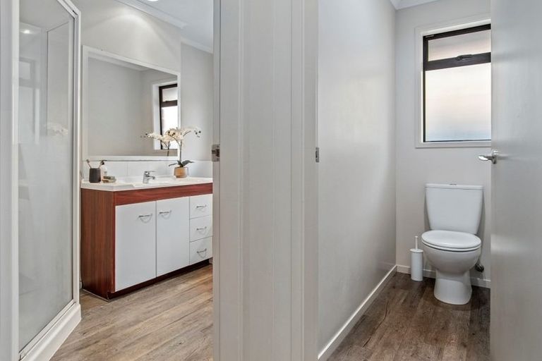 Photo of property in 8 Highlander Place, Welcome Bay, Tauranga, 3112