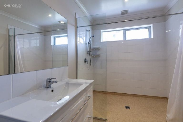 Photo of property in 12 Hakatere Road, Pegasus, 7612