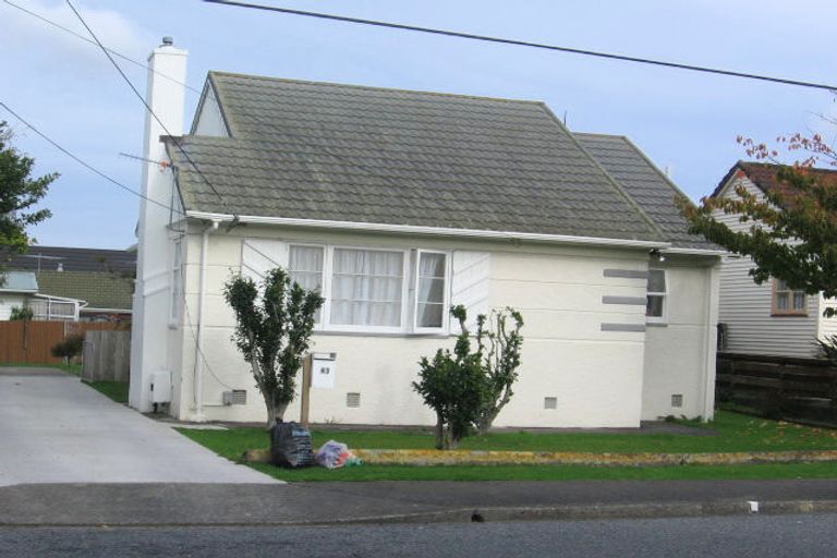 Photo of property in 43 Brasell Street, Fairfield, Lower Hutt, 5011