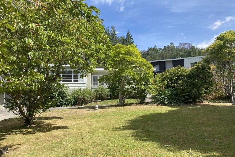 Photo of property in 65 Raukawa Street, Stokes Valley, Lower Hutt, 5019