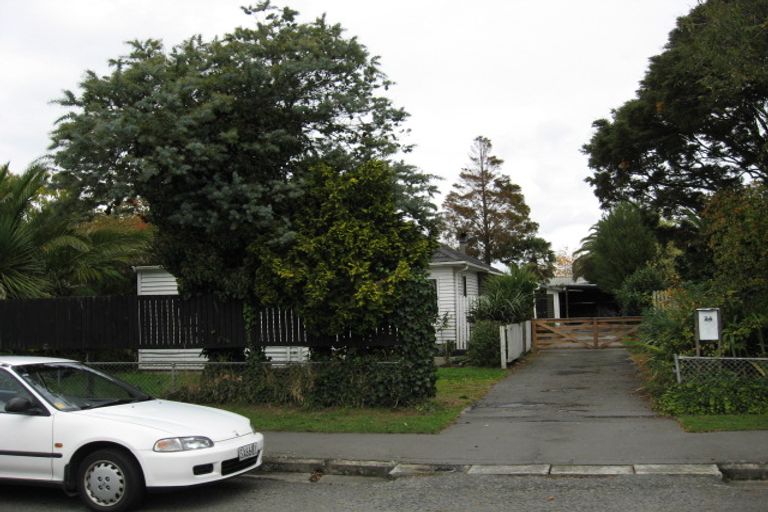 Photo of property in 24 Grassmere Street, Papanui, Christchurch, 8052