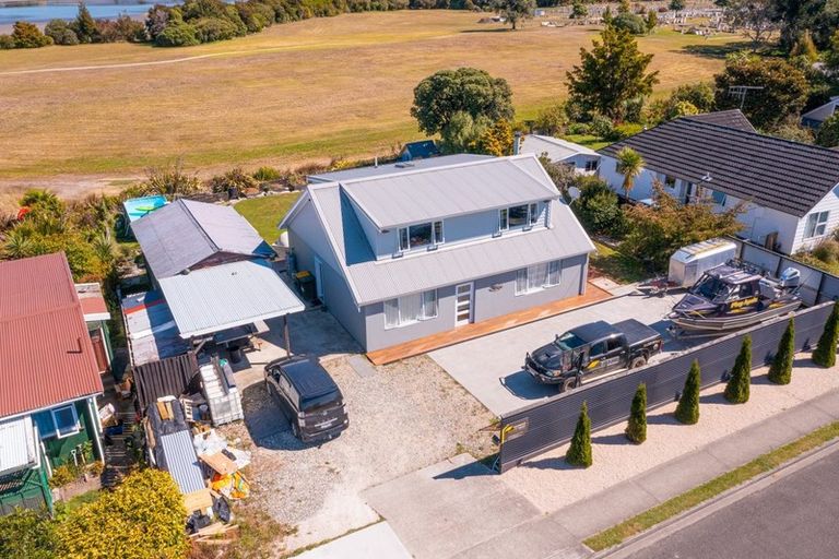 Photo of property in 74 Trewavas Street, Motueka, 7120