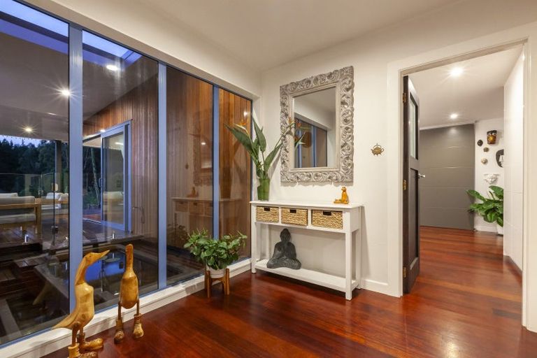 Photo of property in 105 Waterfall Road, Paraparaumu, 5032