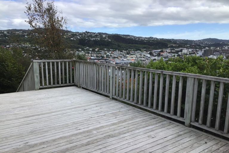 Photo of property in 144 Coromandel Street, Newtown, Wellington, 6021