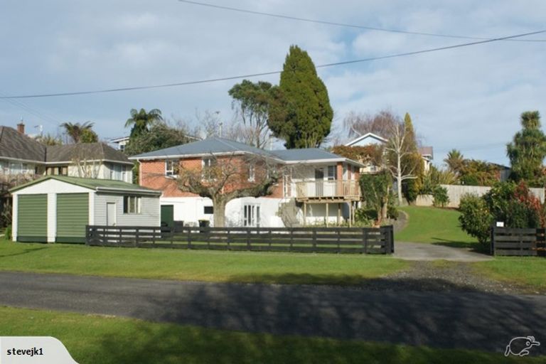 Photo of property in 5 Browne Street, Waitara, 4320
