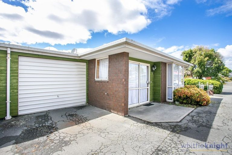 Photo of property in 1/8 Peverel Street, Riccarton, Christchurch, 8011