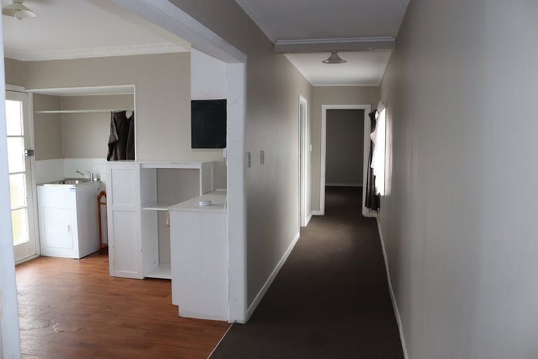 Photo of property in 19 Driver Road, Mangere East, Auckland, 2024