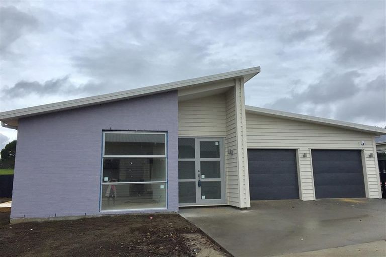 Photo of property in 9 Kato Way, Pukekohe, 2120