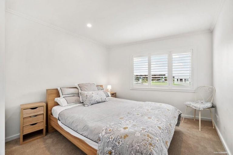 Photo of property in 8 Marine Parade, Hobsonville, Auckland, 0616