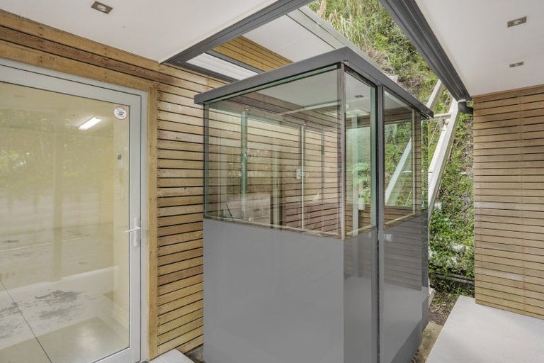 Photo of property in 13a Walter Road, Lowry Bay, Lower Hutt, 5013