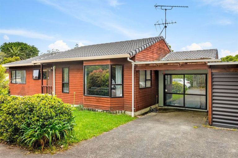 Photo of property in 3/203 Lake Road, Belmont, Auckland, 0622