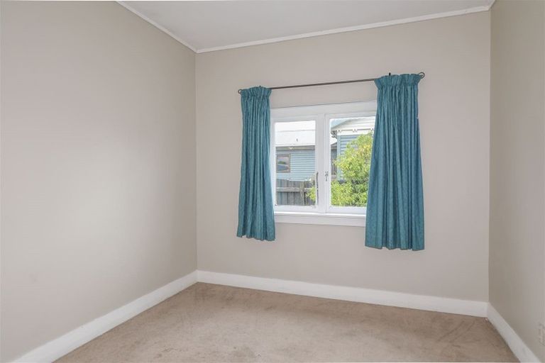 Photo of property in 167 Hakanoa Street, Huntly, 3700