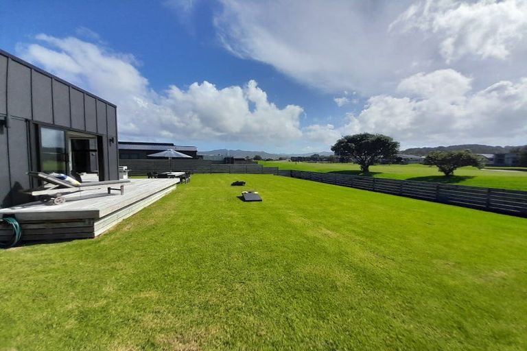 Photo of property in 143 Ngaio Drive, Matarangi, Whitianga, 3592