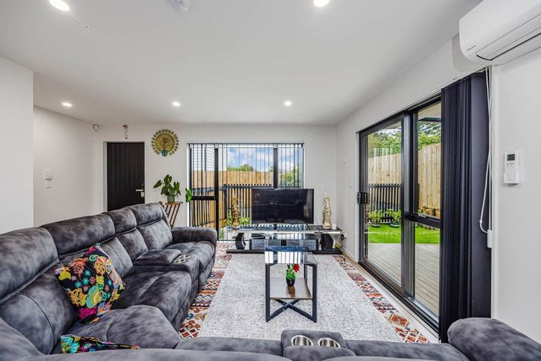 Photo of property in 40a Bowater Place, Manurewa, Auckland, 2102