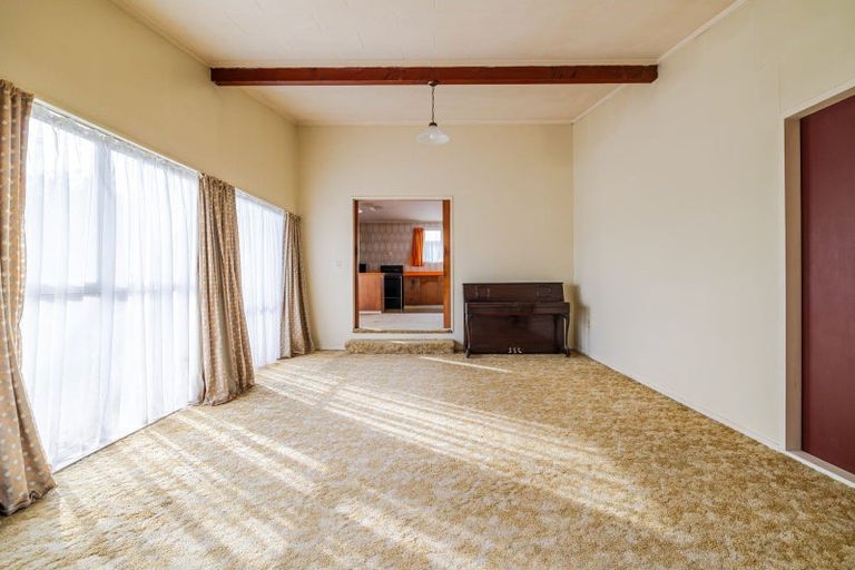 Photo of property in 21 John F Kennedy Drive, Milson, Palmerston North, 4414