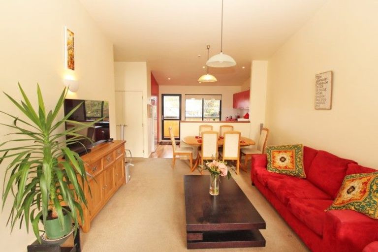 Photo of property in 2g Hatton Street, Karori, Wellington, 6012