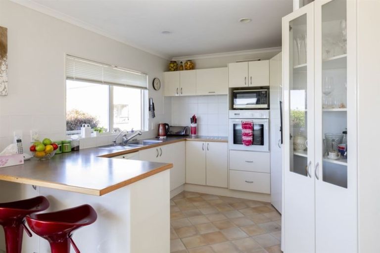 Photo of property in 1/25 Little Barrier Avenue, Manly, Whangaparaoa, 0930