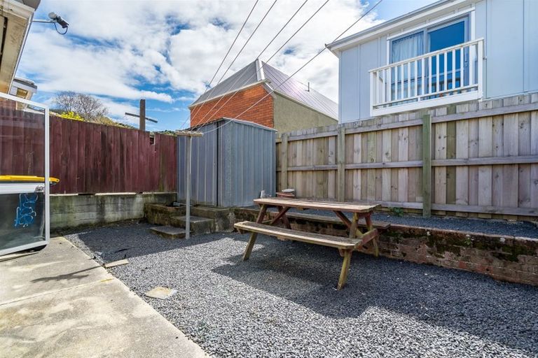 Photo of property in 32 Dundas Street, North Dunedin, Dunedin, 9016